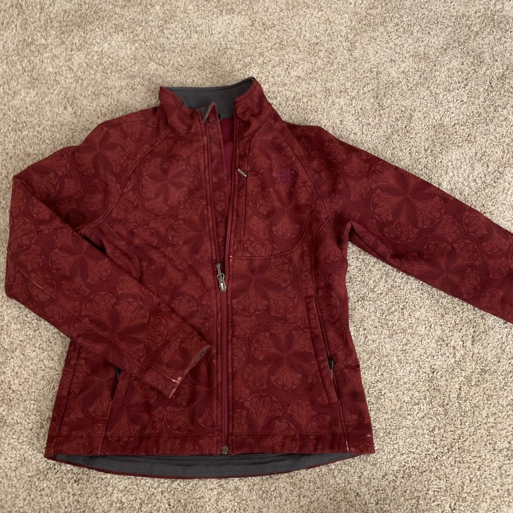 Woman’s North Face Jacket, Small